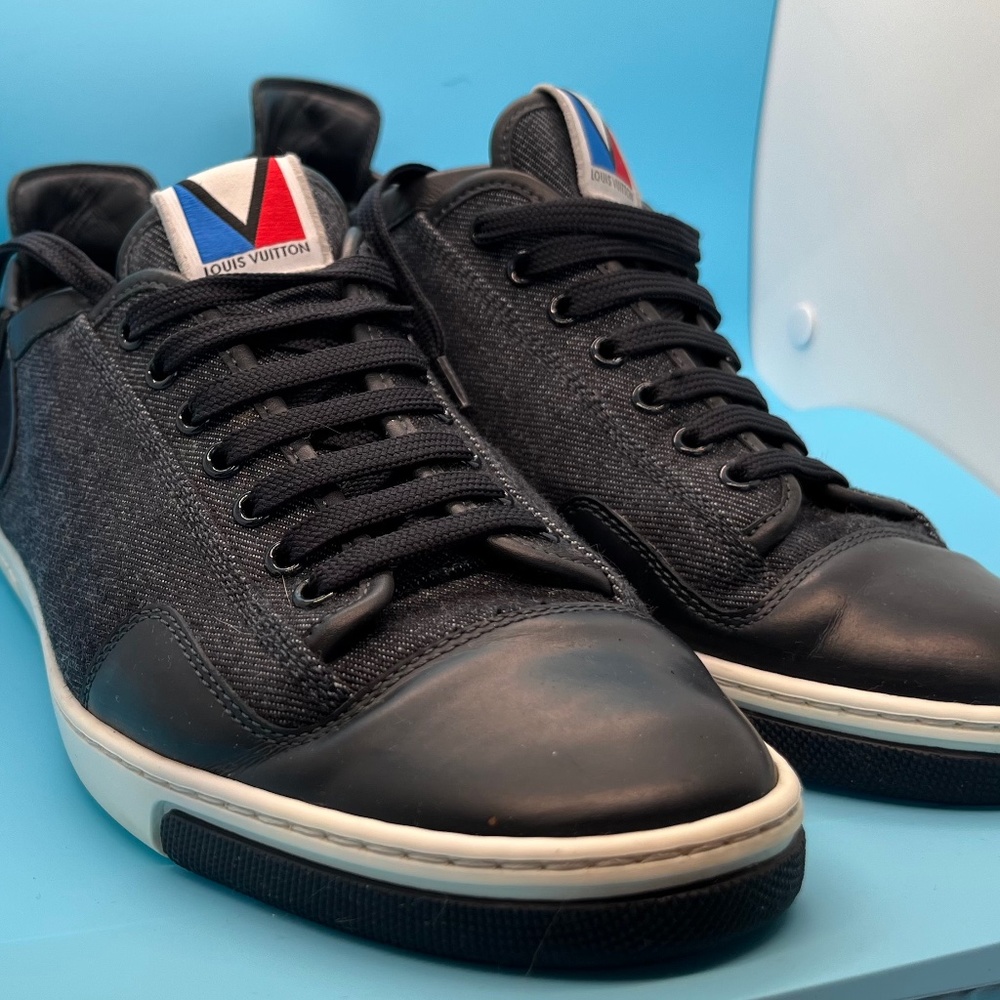 100% AUTHENTIC LOUIS VUITTON BLACK LEATHER & DENIM MENS SNEAKERS